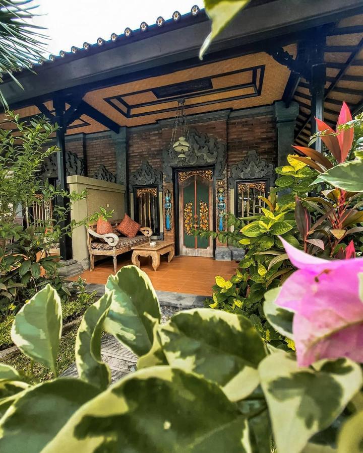 Tirta Sari Bungalow Pemuteran Exterior foto
